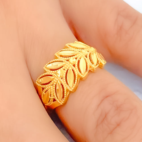 graceful-graduating-21k-gold-leaf-ring