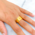 opulent-fancy-22k-gold-ring