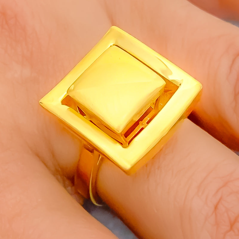 magnificent-square-22k-gold-ring