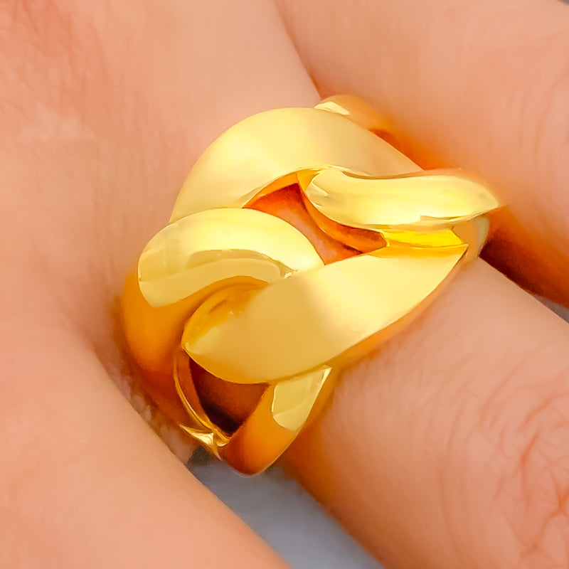 elegant-lovely-22k-gold-ring