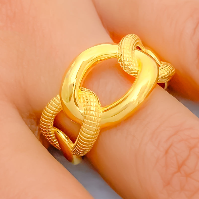 stylish-geometric-22k-gold-ring