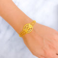 Jazzy Triangular Checkered 22k Gold Bracelet