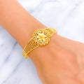 graceful-dual-finish-flower-22k-gold-bangle-bracelet
