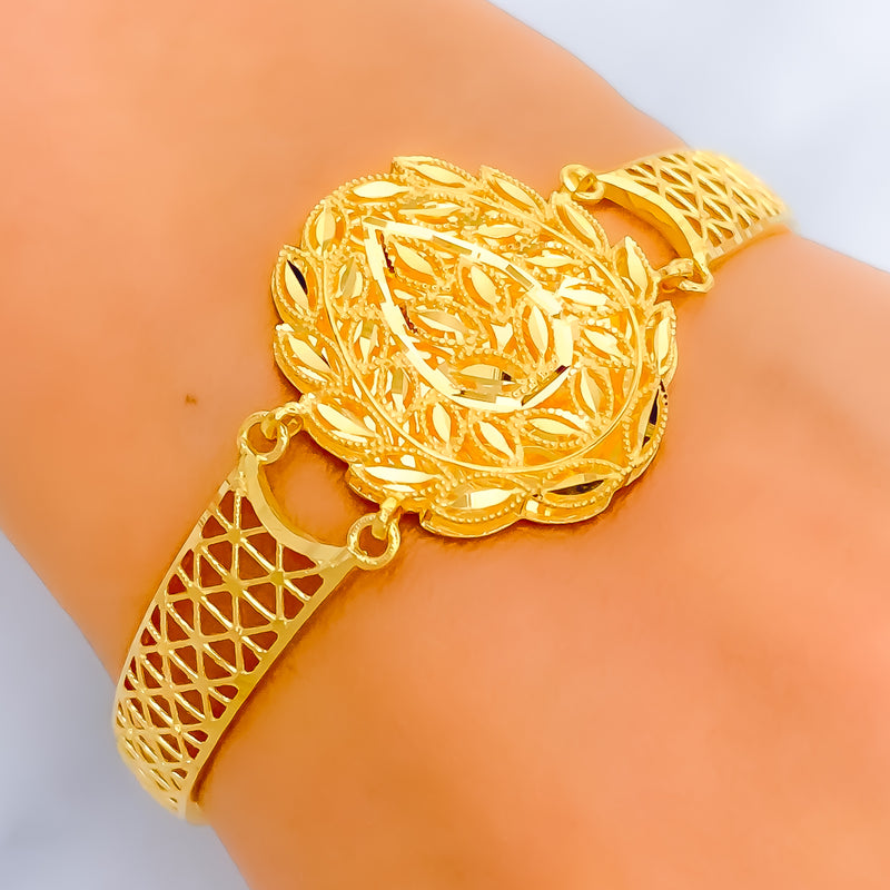 glistening-floral-22k-gold-flexi-bangle-bracelet