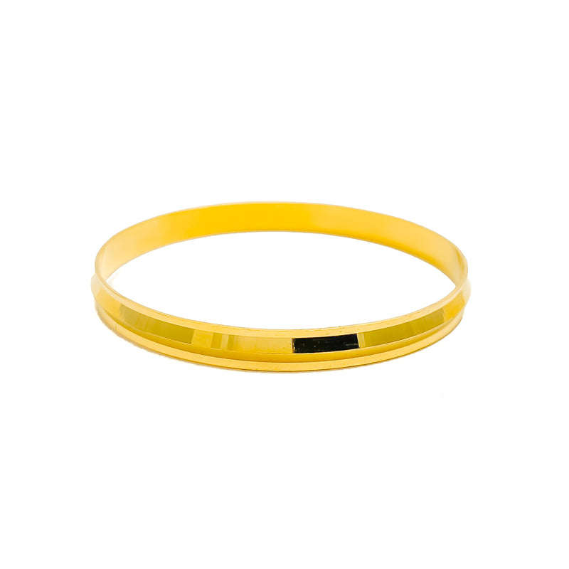 sleek-vibrant-22k-gold-baby-bangle