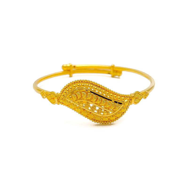 ethereal-lovely-22k-gold-baby-bangle