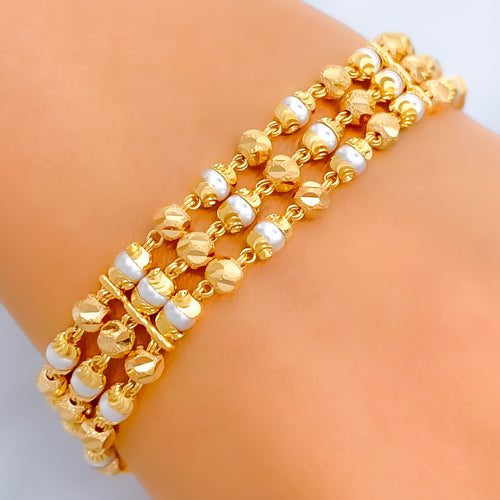 Shiny Sand Finished 22k Gold Pearl Bracelet 