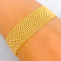 Special Shimmery Flat Chain 21k Gold Bracelet