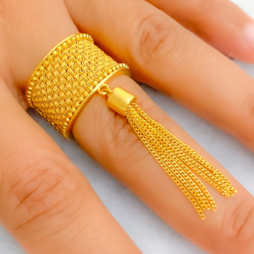 Magnificent Flat Chain 21k Gold Ring