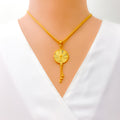 dazzling-chic-turk-21k-gold-pendant-set