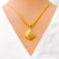 bespoke-elegant-turk-21k-gold-pendant-set