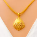elevated-upscale-turk-21k-gold-pendant-set