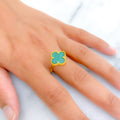 Impressive Malachite 21K Gold Clover Ring