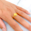 Sparkling Striped 21K Gold Clover Ring