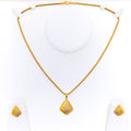 bespoke-elegant-turk-21k-gold-pendant-set