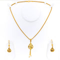 lovely-dangling-turk-21k-gold-pendant-set