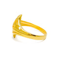 Cutwork Overlapping 22k Gold Ring