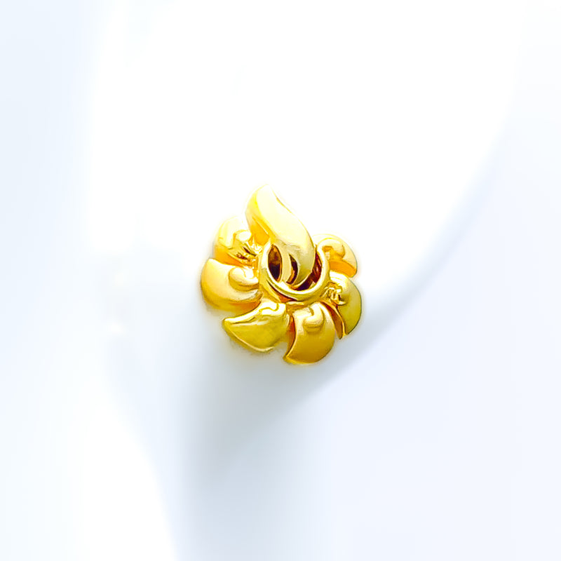 dressy-flower-22k-gold-top-earrings