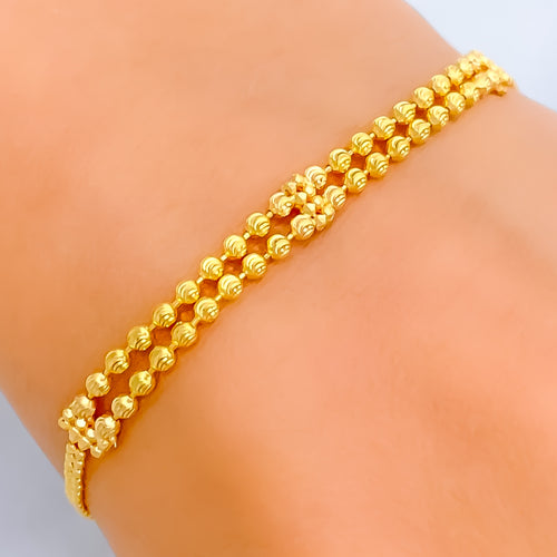 classy-palatial-22k-gold-bracelet