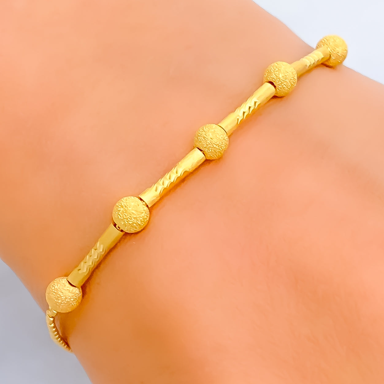 Fashion jewelry bracelets gold bangle bracelets| Alibaba.com