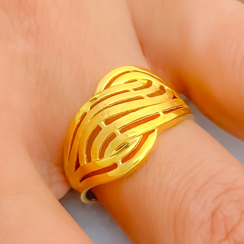 Delightful Striped 22k Gold Ring 