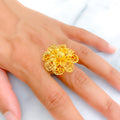 Sophisticated Filigree 22k Gold Flower Ring 