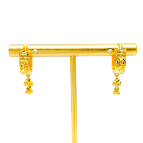 etched-detailed-22k-gold-snug-earrings