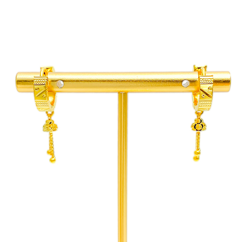 stylish-posh-22k-gold-snug-earrings