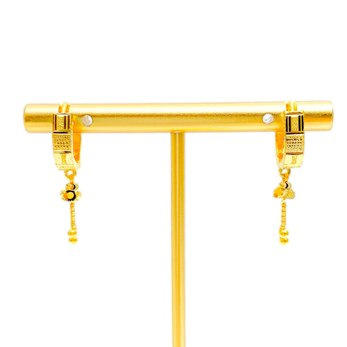 brilliant-artistic-22k-gold-snug-earrings