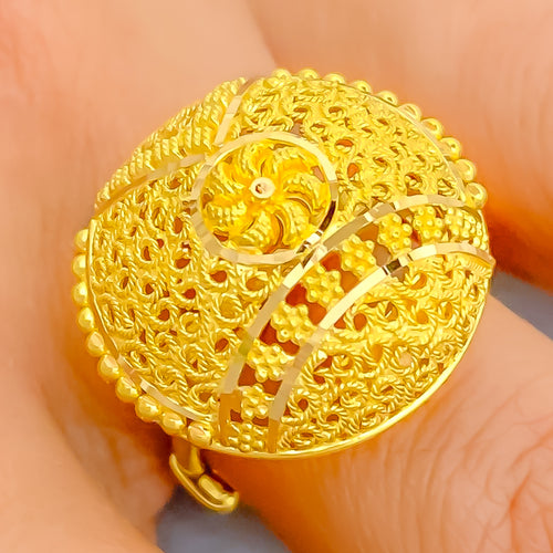 striking-fashionable-22k-gold-semi-statement-ring