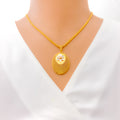 Attractive Floral Oval 22K Gold Mesh Pendant 