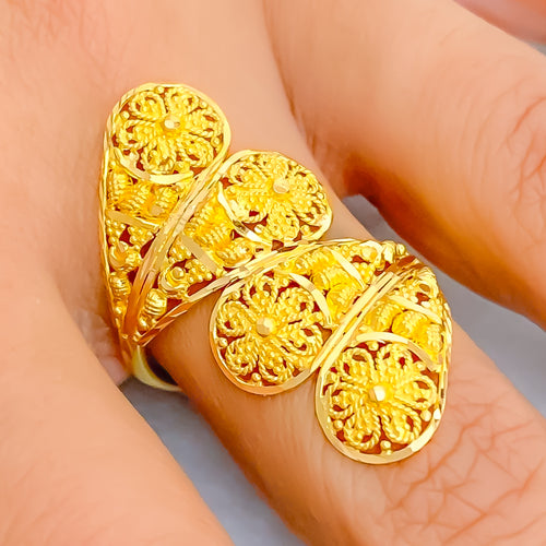 intricate-opulent-22k-gold-ring