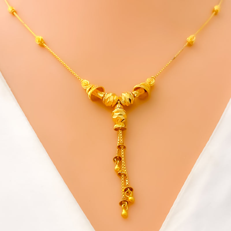 Glistening Dangling Chain 22k Gold Necklace Set 