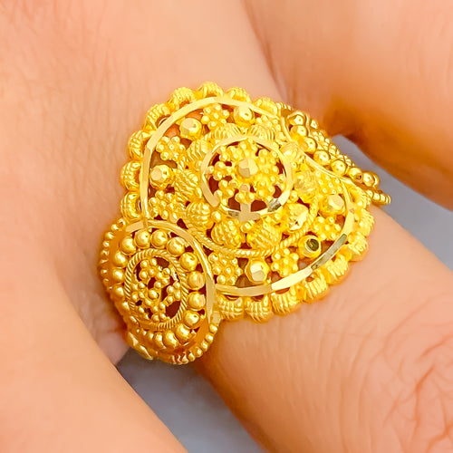 gorgeous-dazzling-22k-gold-ring