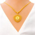 Impressive Triangular 22K Gold Mesh Pendant