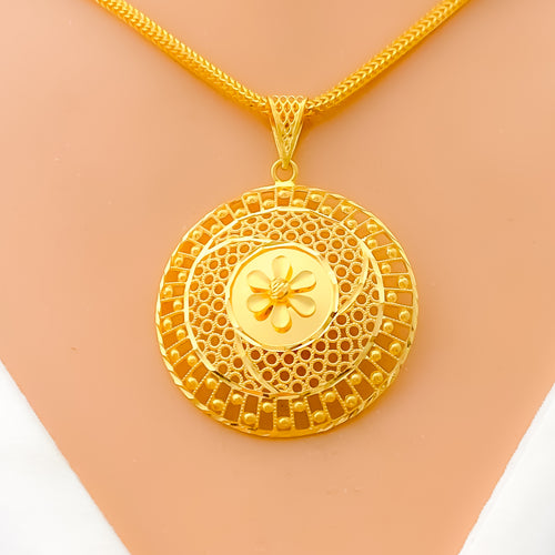 Dressy Beaded Floral Net 22K Gold Pendant 