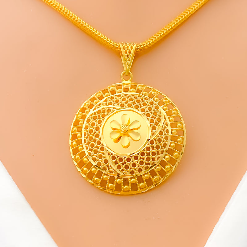 Dressy Beaded Floral Net 22K Gold Pendant 