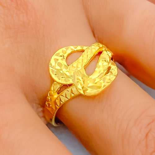 lovely-everyday-22k-gold-ring