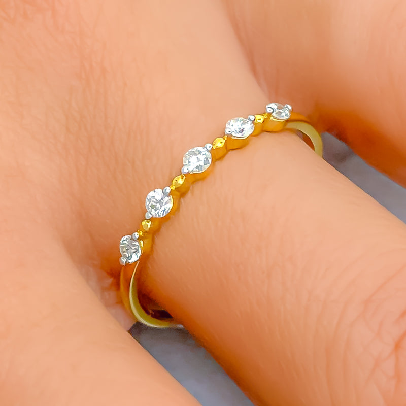 dainty-dazzling-diamond-18k-gold-band-ring