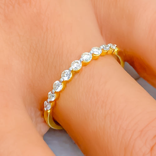 shimmering-slender-diamond-18k-gold-band-ring