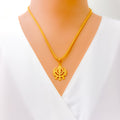 tasteful-22k-gold-khanda-pendant