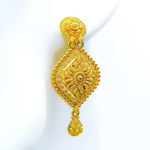 palatial-vine-motif-22k-gold-earrings