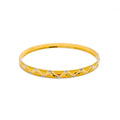 dynamic-classy-22k-gold-bangle