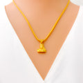 lovely-shimmering-22k-gold-pendant