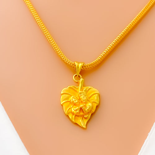 vibrant-leaf-22k-gold-pendant