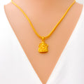 impressive-shiny-22k-gold-pendant