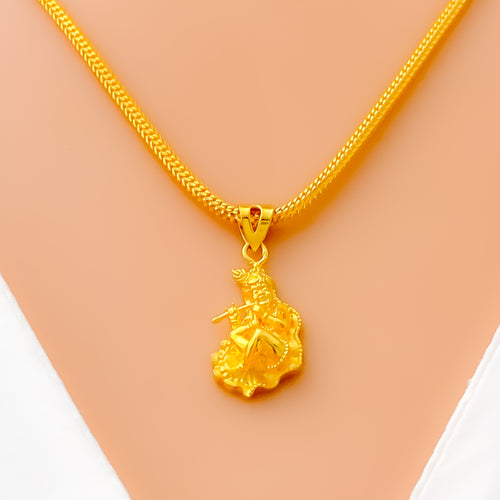 special-stately-22k-gold-pendant