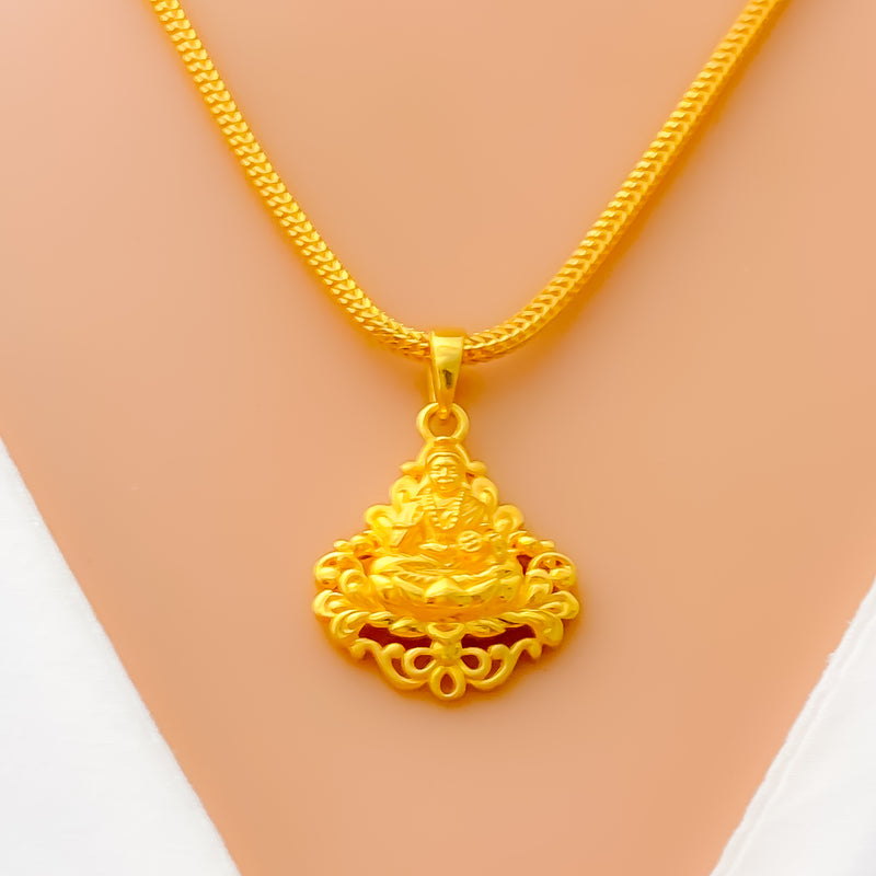 dazzling-rich-22k-gold-pendant