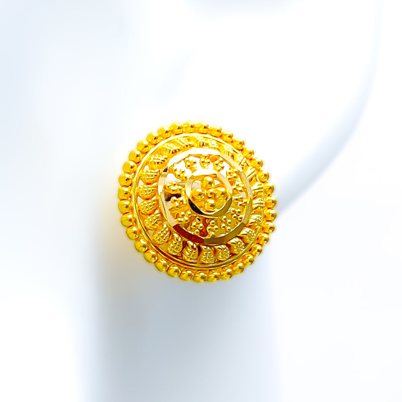 classy-bespoke-22k-gold-earrings