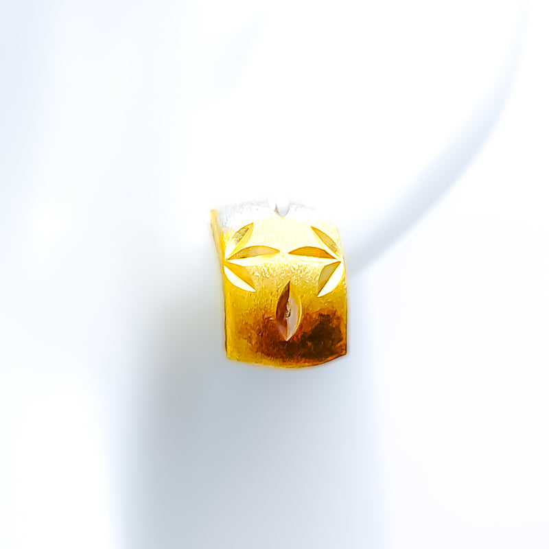 delightful-chic-22k-gold-top-earrings